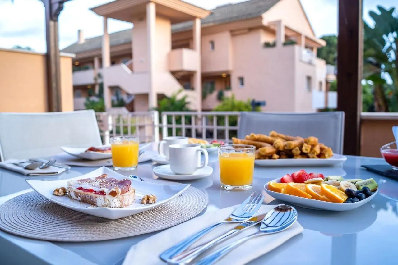 Apartment Stunning Modern Holiday Home Los Jardines De Santa Maria Golf, Elviria, Marbella