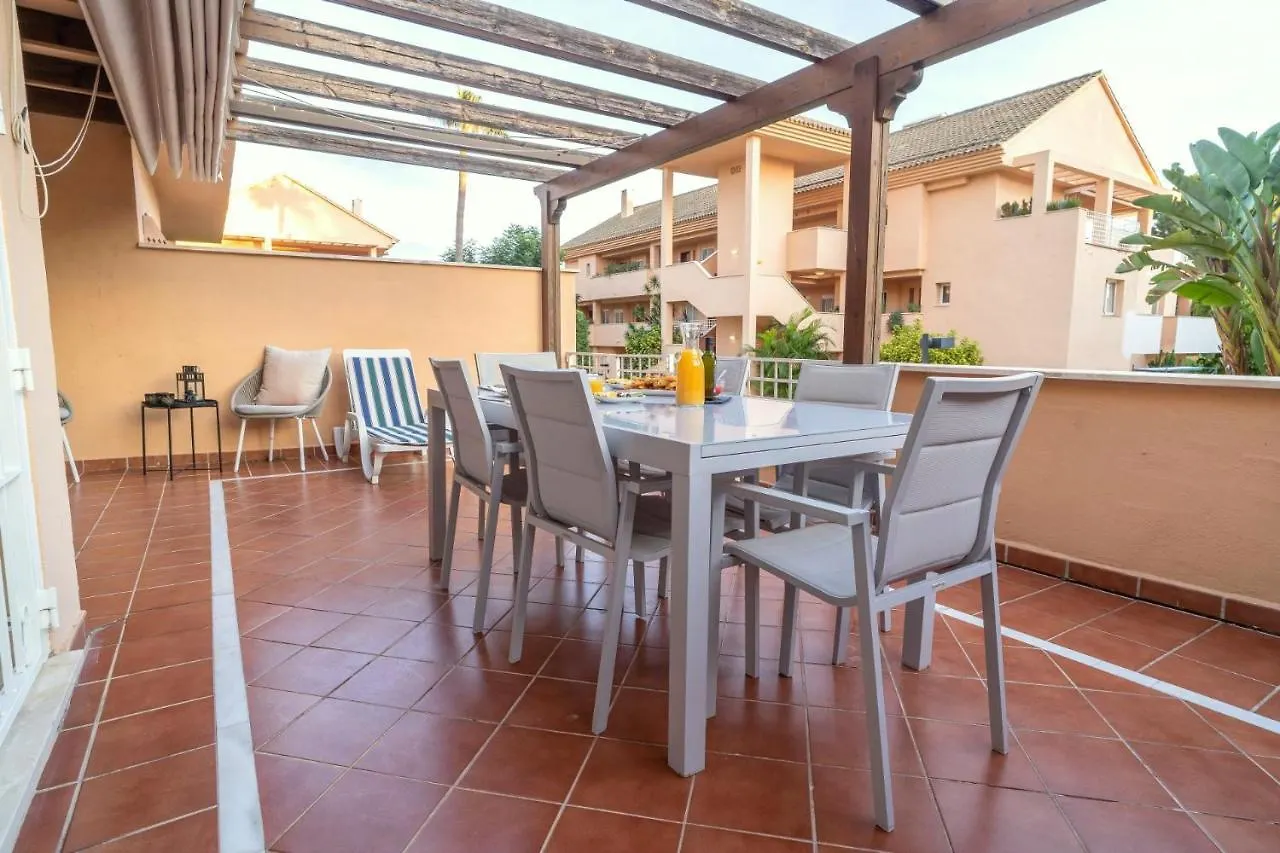 Stunning Modern Holiday Home Los Jardines De Santa Maria Golf, Elviria, Marbella Apartment