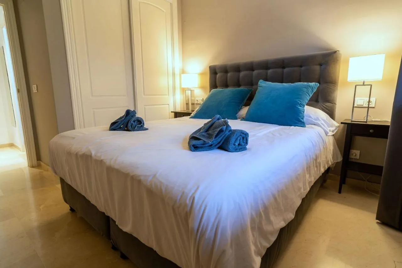 Stunning Modern Holiday Home Los Jardines De Santa Maria Golf, Elviria, Marbella Apartment
