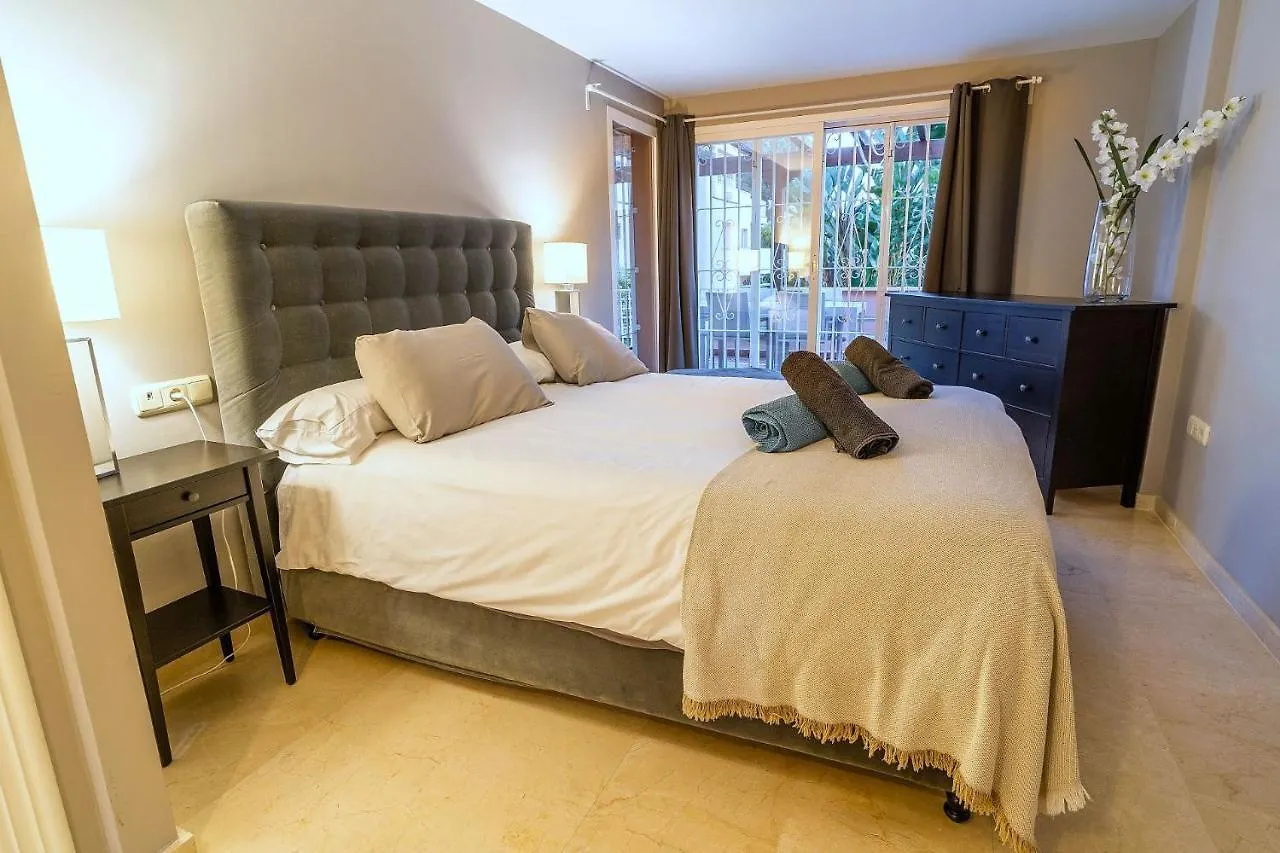 Apartment Stunning Modern Holiday Home Los Jardines De Santa Maria Golf, Elviria, Marbella